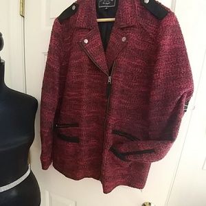 Jacket in an xl by lucky